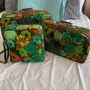 💎🌻✌🏾Vintage Groovy Suitcases 3-Piece Set✌🏾🌼🧳